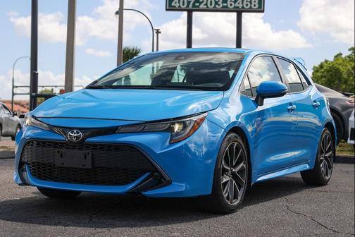 BLUE 2019 Toyota Corolla SE