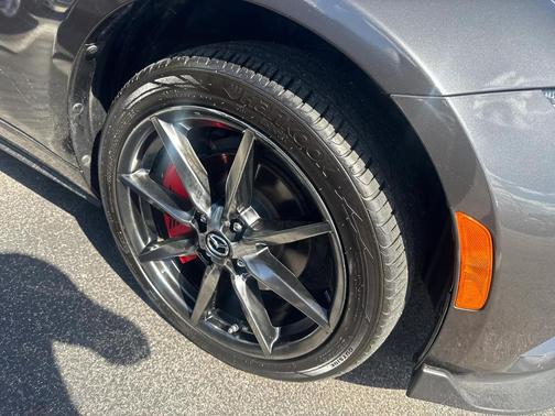 2019 Mazda MX-5 Miata RF Grand Touring