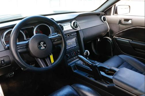 2008 Ford Shelby GT500 Base