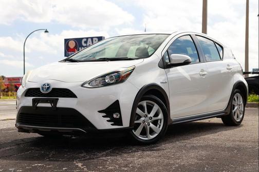 2018 Toyota Prius c Four