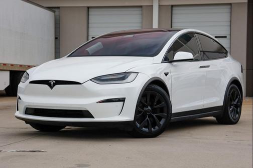 Pearl White Multi-Coat 2022 Tesla Model X Base