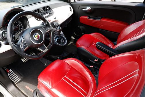 Bianco (White) 2015 FIAT 500 Abarth