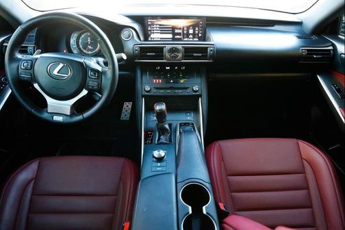 2019 Lexus IS 300 Base