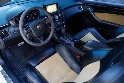 2011 Cadillac CTS-V Base