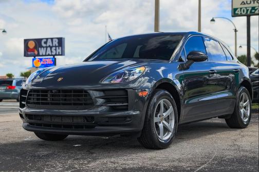 2019 Porsche Macan 