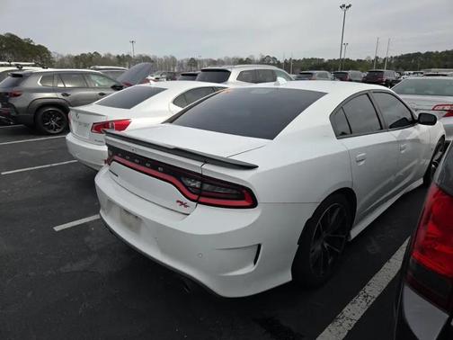 2018 Dodge Charger R/T Scat Pack