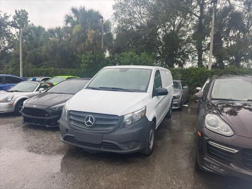 2022 Mercedes-Benz Metris Base