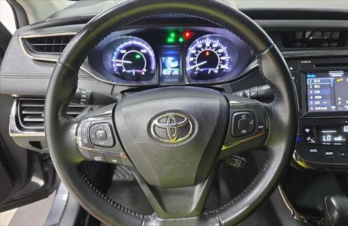 2016 Toyota Avalon Hybrid XLE Plus