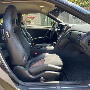 2014 Nissan GT-R Premium