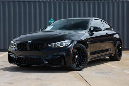 Black Sapphire Metallic 2020 BMW M4 Base