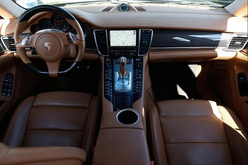 2011 Porsche Panamera Turbo