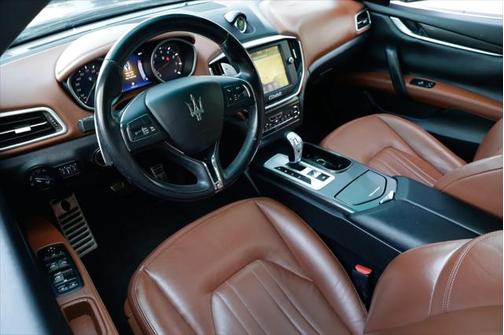 2016 Maserati Ghibli Base