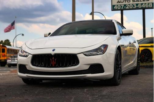 2016 Maserati Ghibli Base