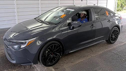 2023 Toyota Corolla Hybrid XLE