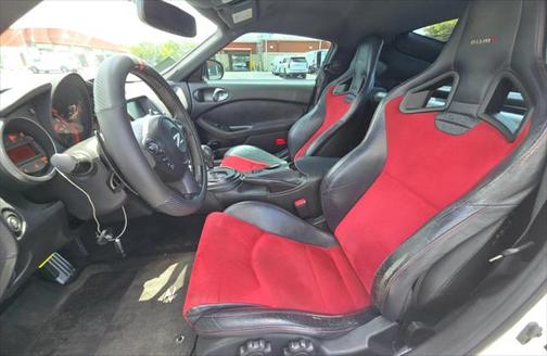 2016 Nissan 370Z NISMO