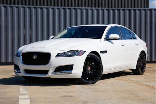2018 Jaguar XF 25t Prestige
