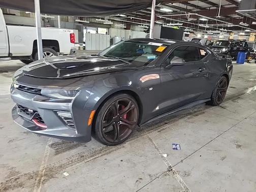 Nightfall Gray Metallic 2018 Chevrolet Camaro 1SS