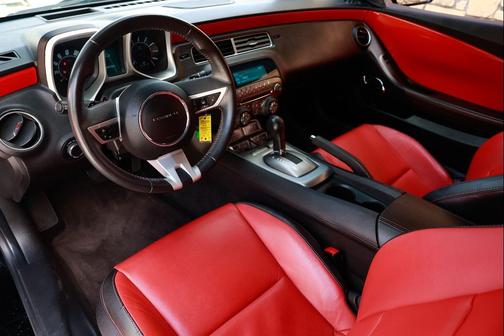 2011 Chevrolet Camaro 2LT