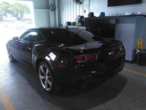 2011 Chevrolet Camaro 2LT
