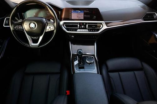 2021 BMW 330 330i