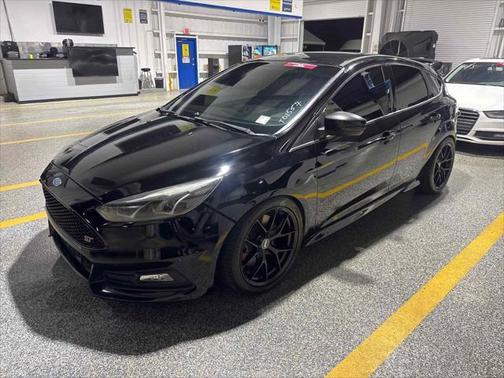2018 Ford Focus ST