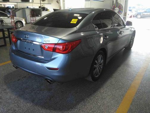 2016 INFINITI Q50 Base