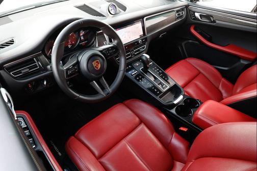 2023 Porsche Macan GTS