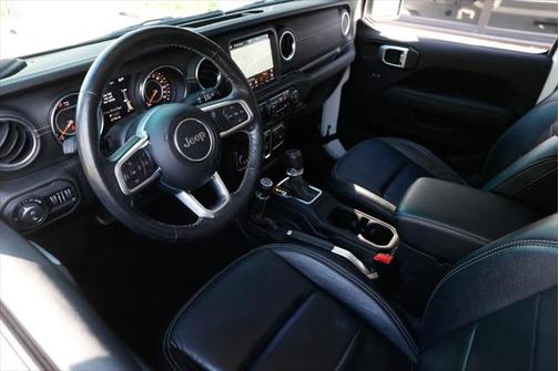 2020 Jeep Gladiator Overland
