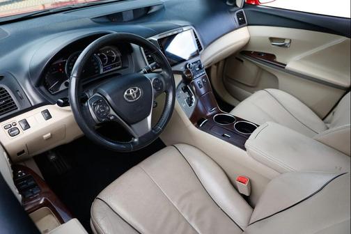 2015 Toyota Venza XLE