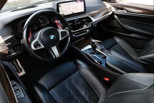 2021 BMW M550 i Xdrive