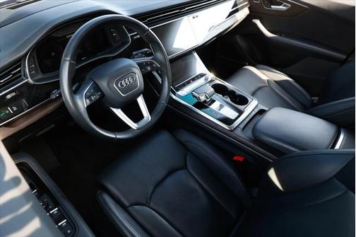 2020 Audi Q8 55 Prestige