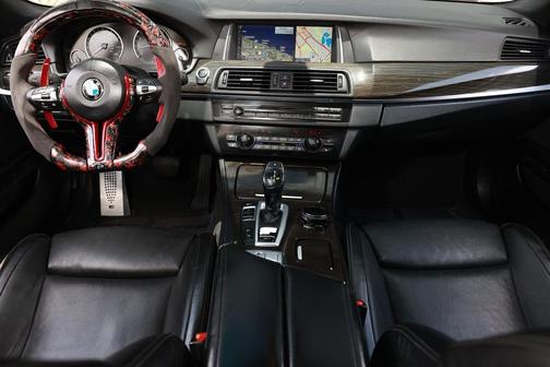 BLACK 2016 BMW 550 M SPORT