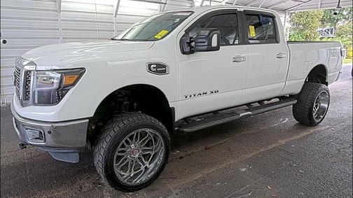 2017 Nissan Titan XD SV