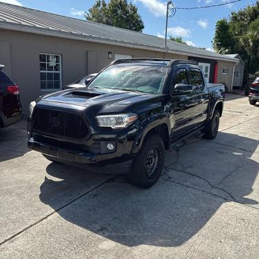 2017 Toyota Tacoma TRD Sport