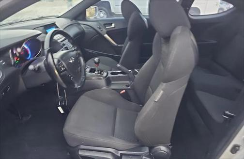 2015 Hyundai Genesis Coupe 3.8 Base