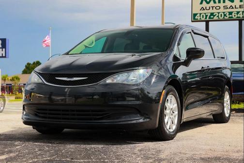 2017 Chrysler Pacifica LX