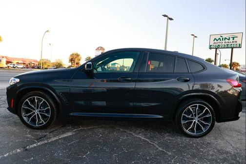 2022 BMW X4 M40i