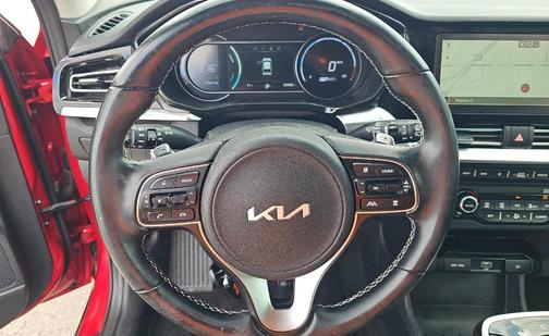 Runway Red 2022 Kia Niro EV EX