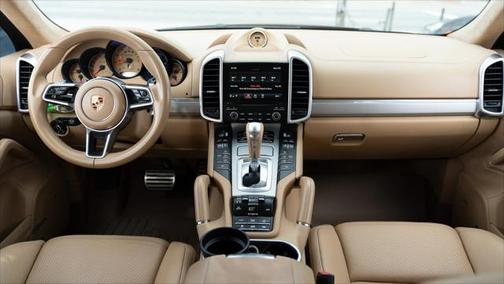 2017 Porsche Cayenne GTS