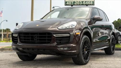 2017 Porsche Cayenne GTS
