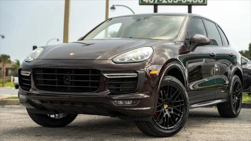 2017 Porsche Cayenne GTS