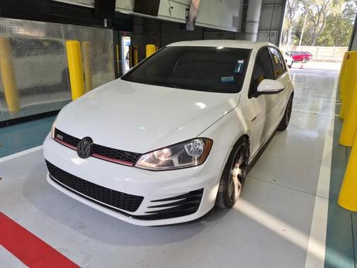 2017 Volkswagen Golf GTI 2.0T S 4-Door
