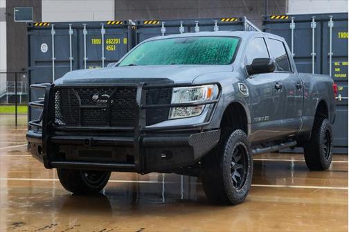 2016 Nissan Titan XD S