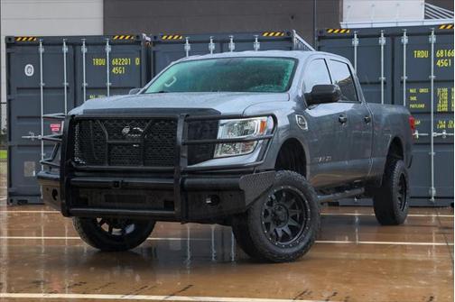 2016 Nissan Titan XD S