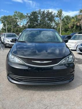 2017 Chrysler Pacifica LX