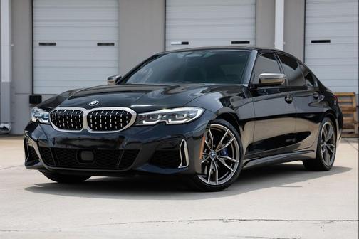 Black Sapphire Metallic 2020 BMW M340 i