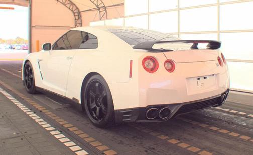 Pearl White 2015 Nissan GT-R Premium