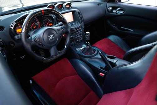 2019 Nissan 370Z NISMO