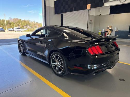 2017 Ford Mustang EcoBoost