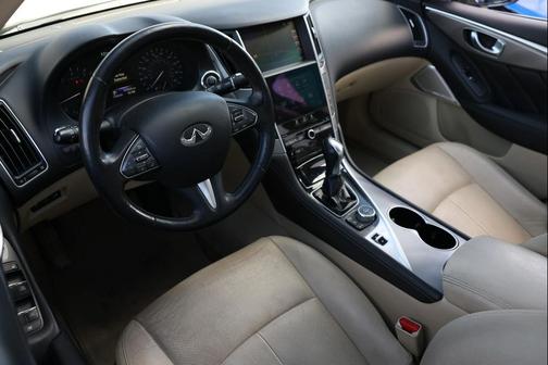 2017 INFINITI Q50 2.0T Sport